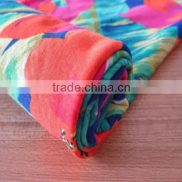 2014 fashion design poly knitted printing fabric