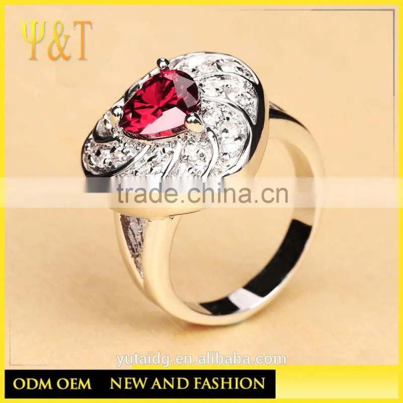 Jingli Jewelry Heart Shaped Silver Ring With Ruby (YJ-809)