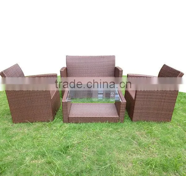 Rattan garden furniture with comfortable seat feeling