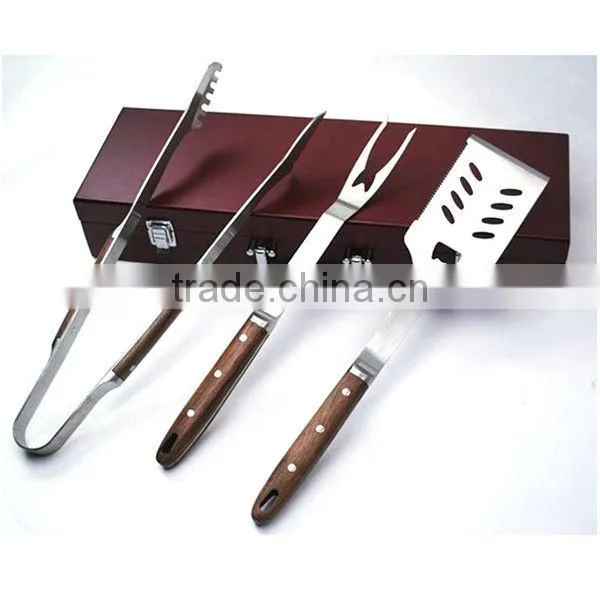 BQ-00515PCS Custom Design Stainless Steel Bamboo Handle bbq set
