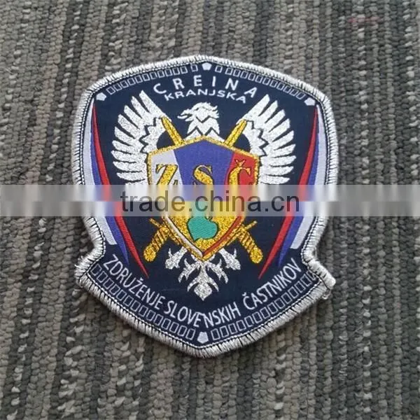 2017 cheap personalized custom design iron on embroidery patches for clothing