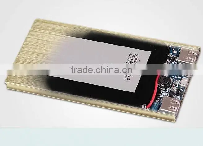 Power Bank 10400 mAh Power Bank External Battery Witj Led Light