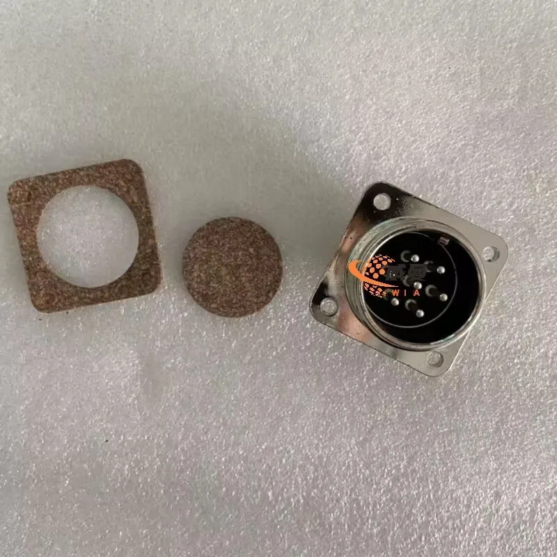 RM54426689-2
