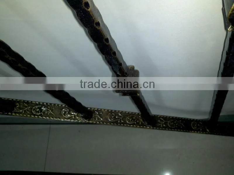 2014 Top-selling interior wrought iron stair handrail