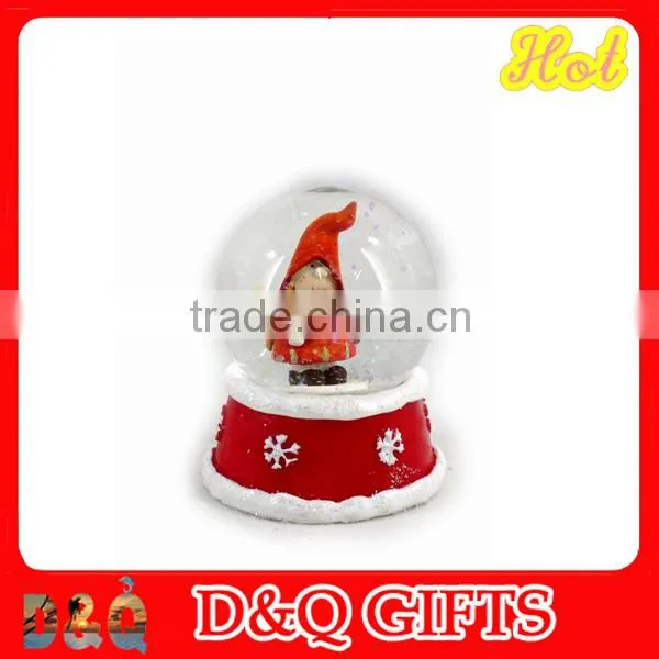 New Poly Christams snow globe