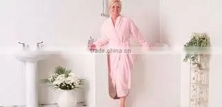 White Acrylic Walk in Bathtub for the Elderly
