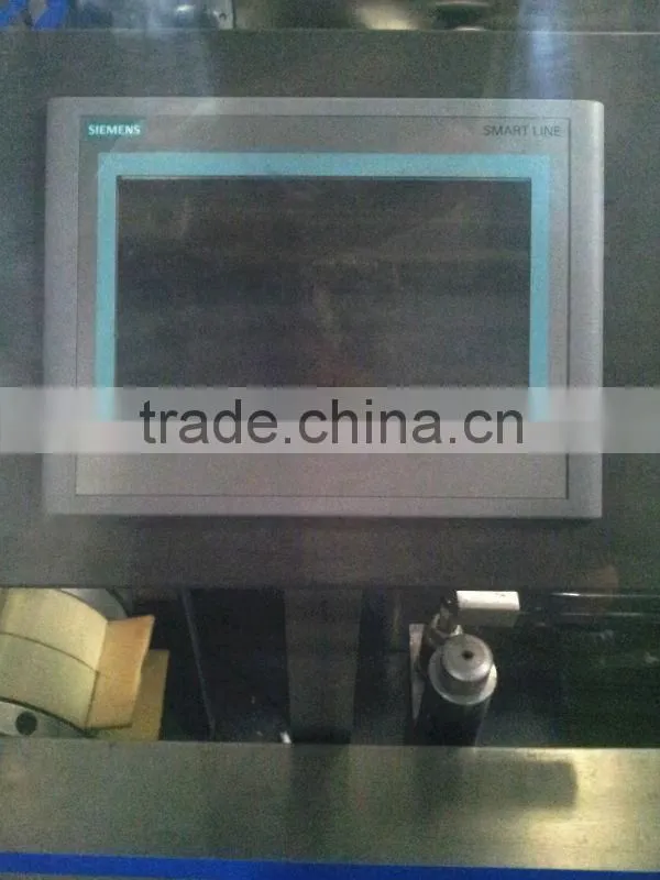 Automatic cartoning machine fot ice-cream