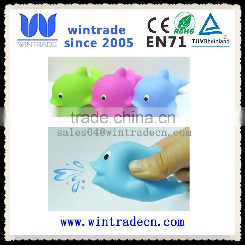 lovely squirt whale toy type custom rubber animal toy