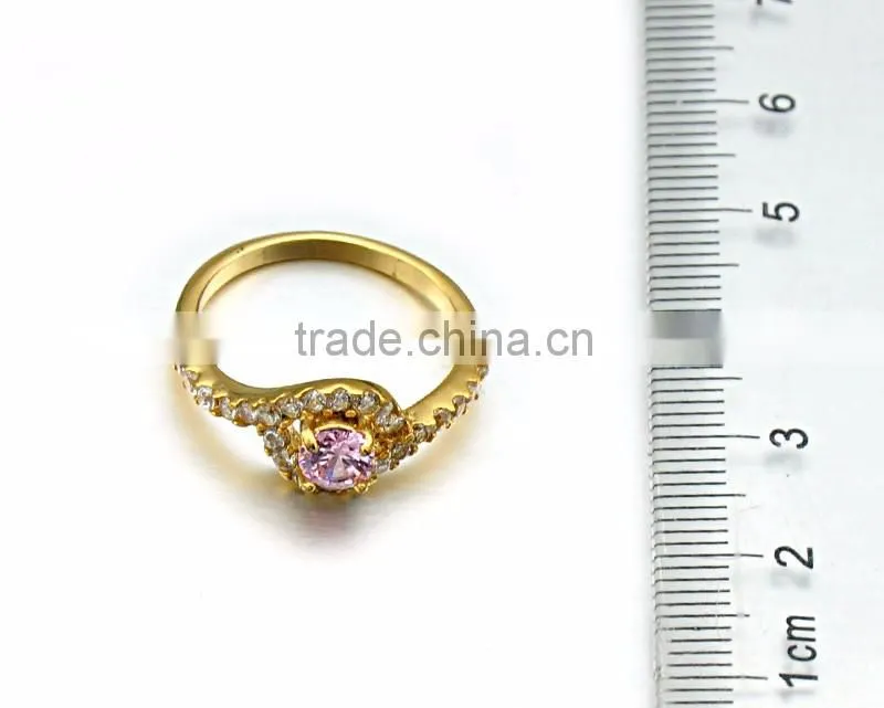Popular 2017 Women Dubai Gold Jewelry Shiny Stainless Steel Zircon Ring Jewelry
