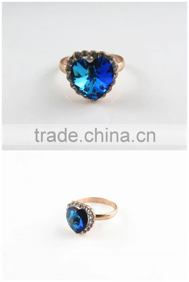 2016 Fashion Jewelry Ring Hot Wholesale Gold Plated Rings Women Wedding Jewelry Heart Crystal Rings