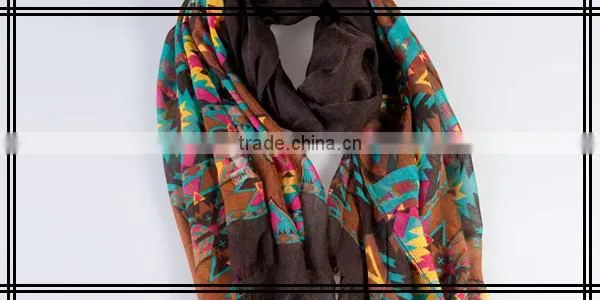 Geometry Pattern Tassels Printed Viscose Scarf
