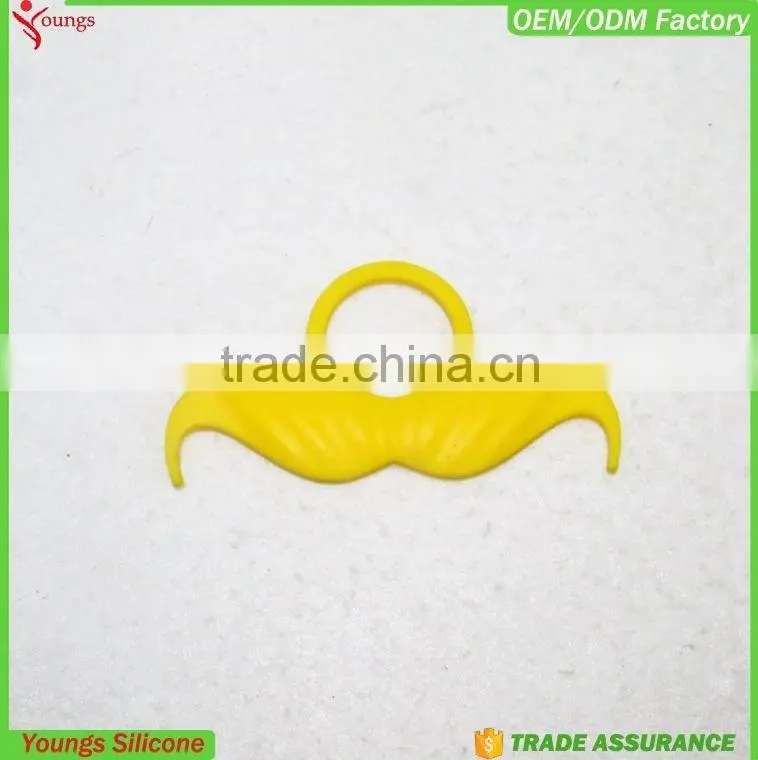 Promotion Identification Silicone Beard Wine Glass Marker/Wine Glass Charms/Plastic Glass Clip