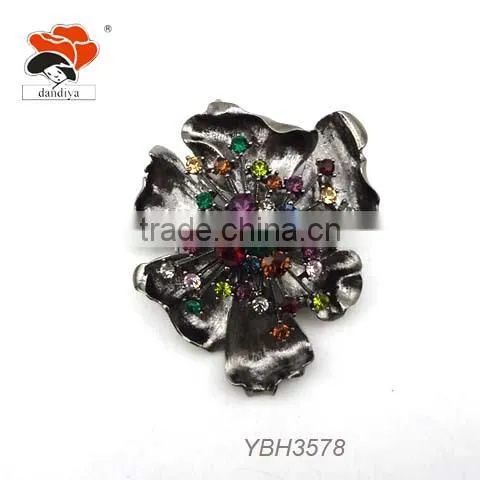 christmas gifts handmade bells cute alloy rhinestone high quality ribbon brooch