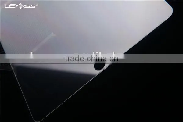Clear protective film produces no haziness screen protector for laptop for Ipad