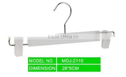 2016 New design coat hanger in pink and blue made in China