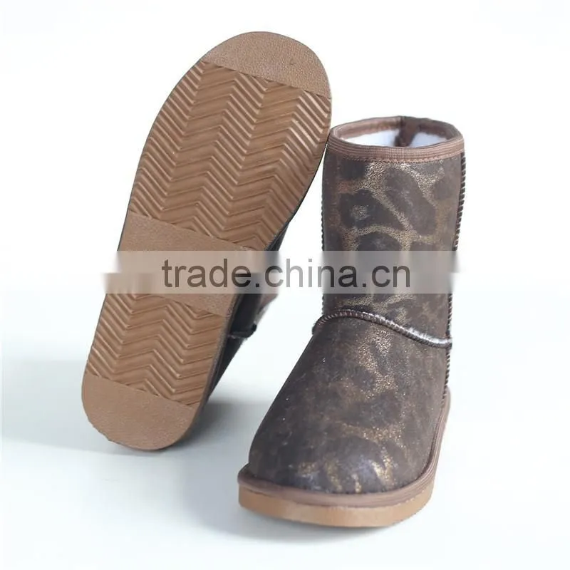 Ladies indoor and outdoor slipper boot