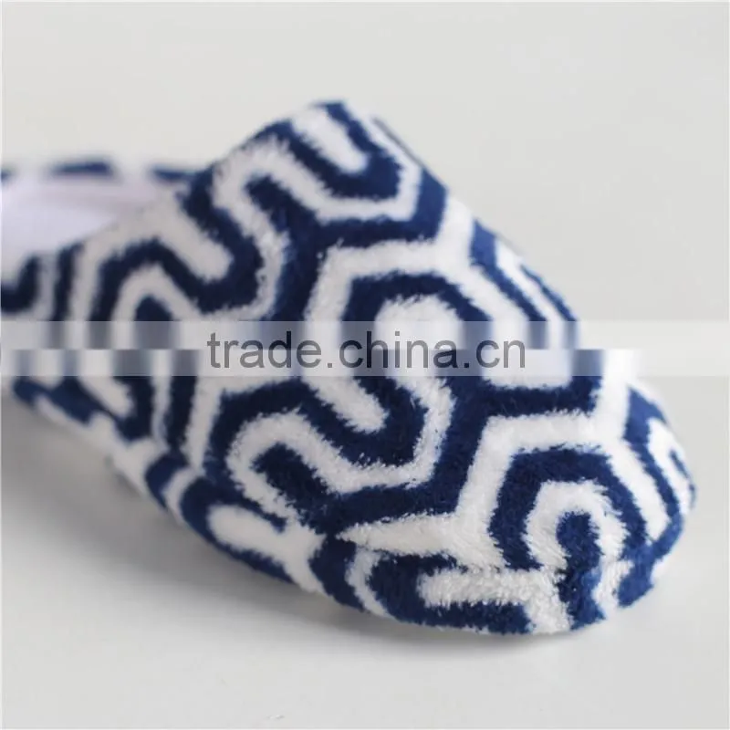 lady jacquard weave coral fleece indoor slipper