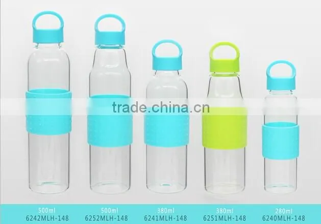 Private label Eco-friendly unbreakable glass water bottle with silicone sleeve
