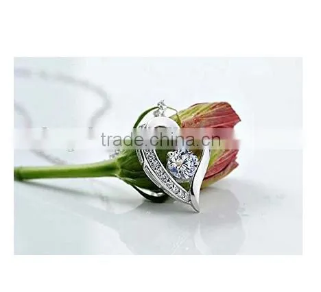 Silver Heart Necklace Crystal - Stylish Crystal Pendant Fashion Designer Jewelry Gift for Valentine's Day