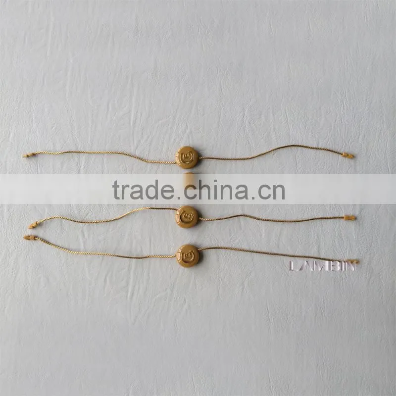 Double insertion hanging tablets seal tag for British style garments
