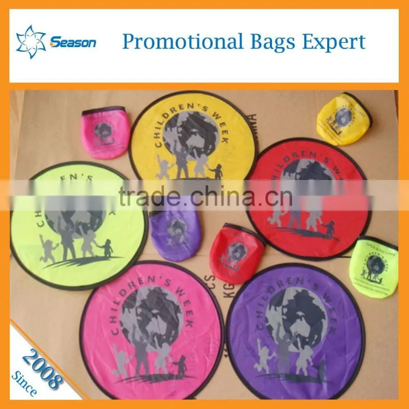 Wholesale soft foam frisbee with hole cloth foldable frisbee fan