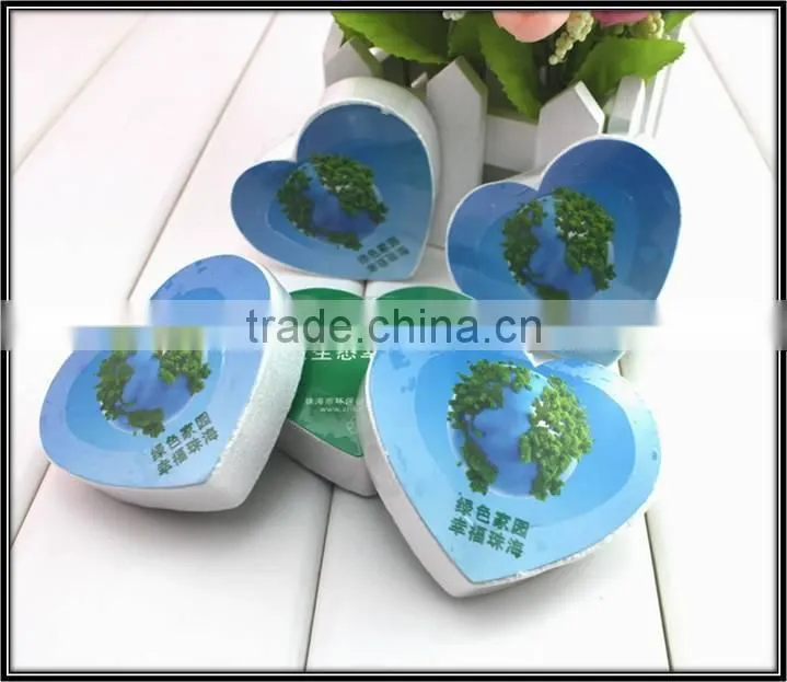 Lovers compressed bath towel for Valentine's Day in heart shape