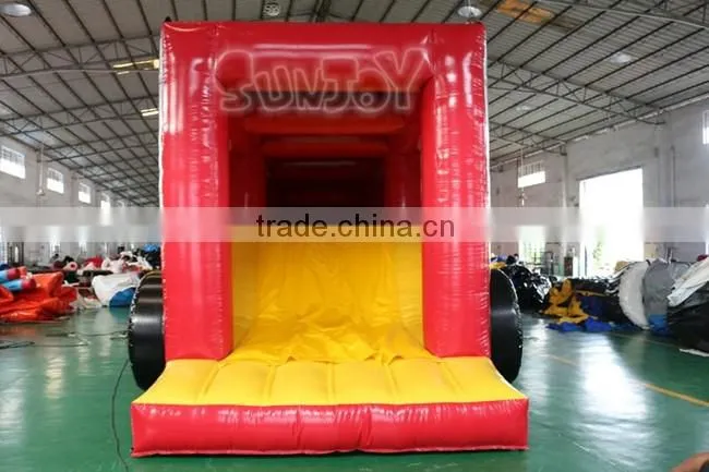 EN14960 Fantastic Red Car Inflatable Obstacle Course