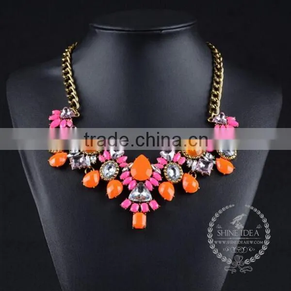 high quality vintage acrylic rhinestone chunky statement necklace tin alloy fashion women pendant necklace 6390087