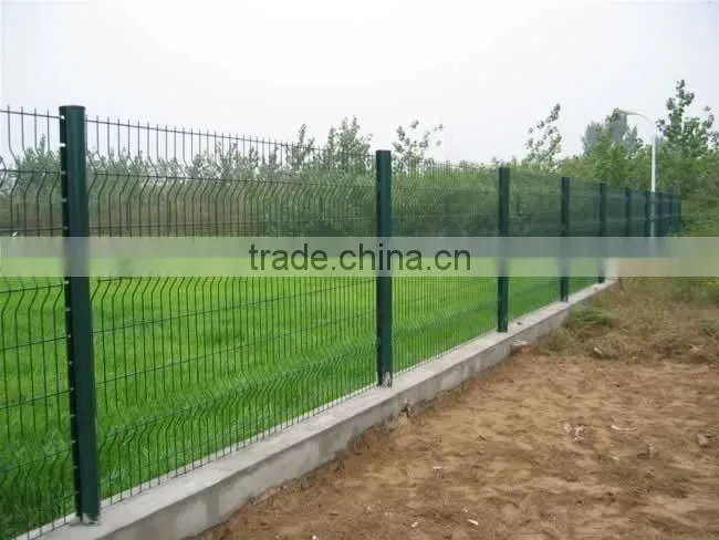 PVC Coated Wire Mesh Fence (plastic metal fence) building wire fence