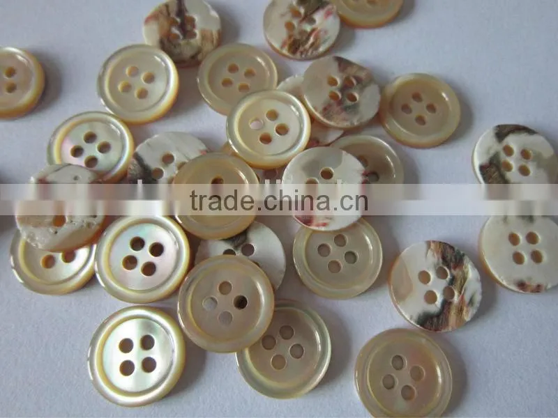 4 holes natural brown trochus shell buttons with rim