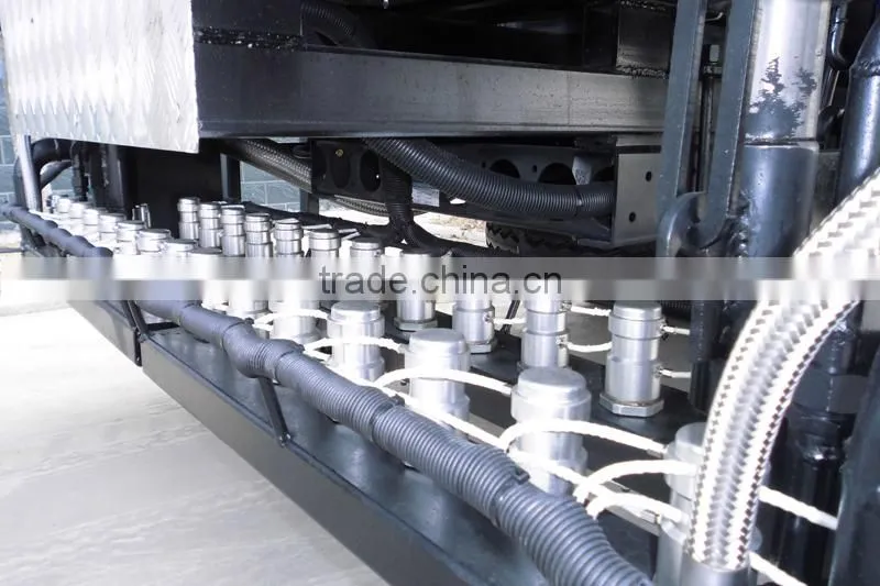 Dongfeng DLK 6000 L Bitumen Distributor Truck, Bitumen Sprayer Truck
