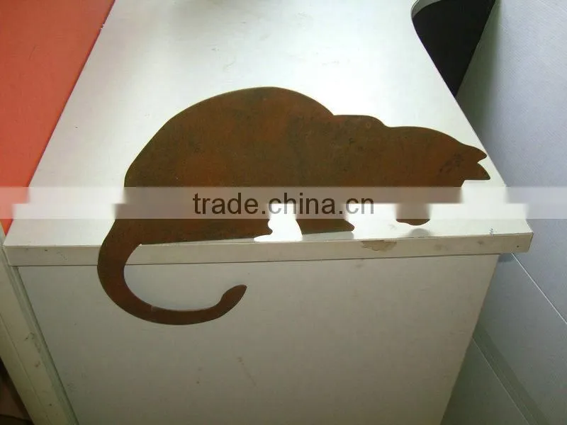 Metal Cat Decoration