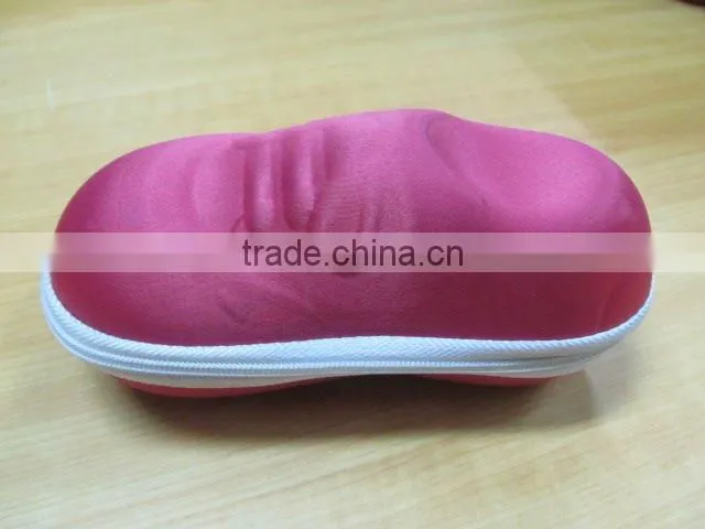 Novelty Shoe-shaped Glasses Case