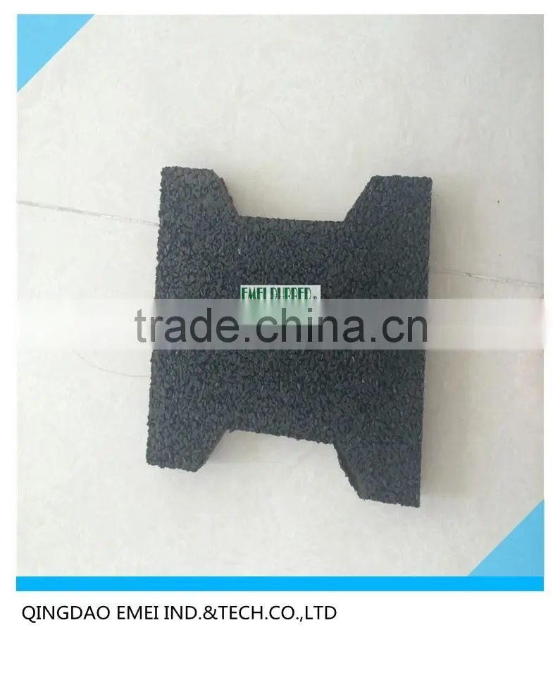 Outdoor rubber sidewalk paver