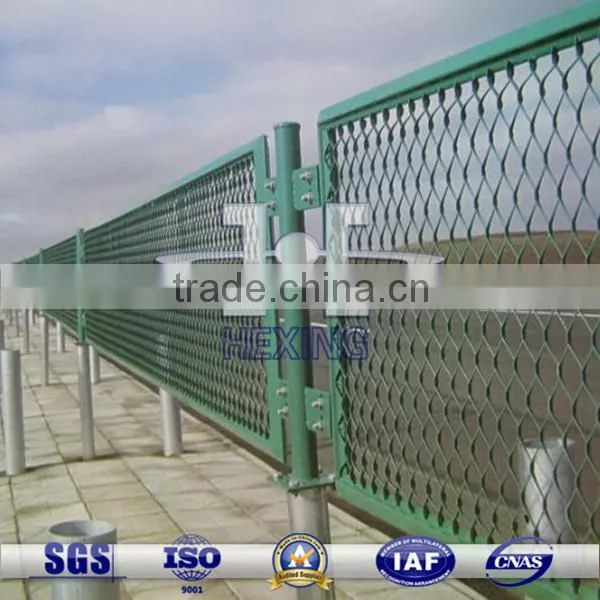 PVC Coated Diamond Hole Expanded Mesh Fence