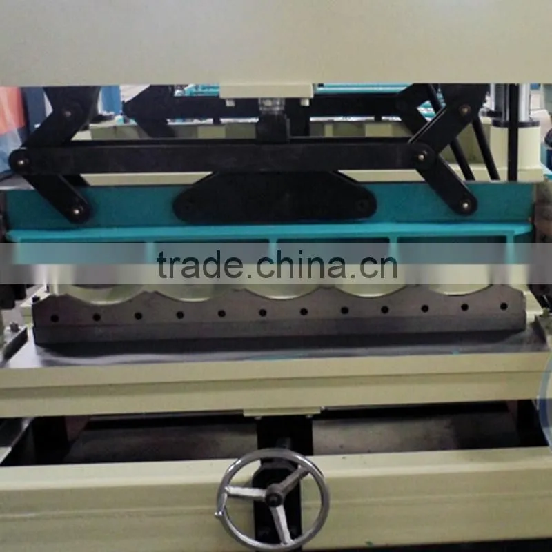 ISO Standard Metal Tiles Making Machine