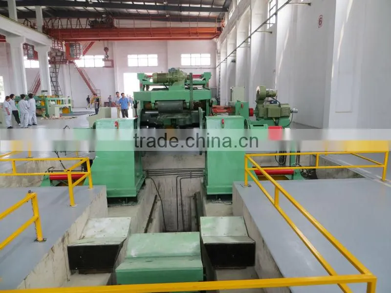 Automatic double-head hydraulic uncoiler