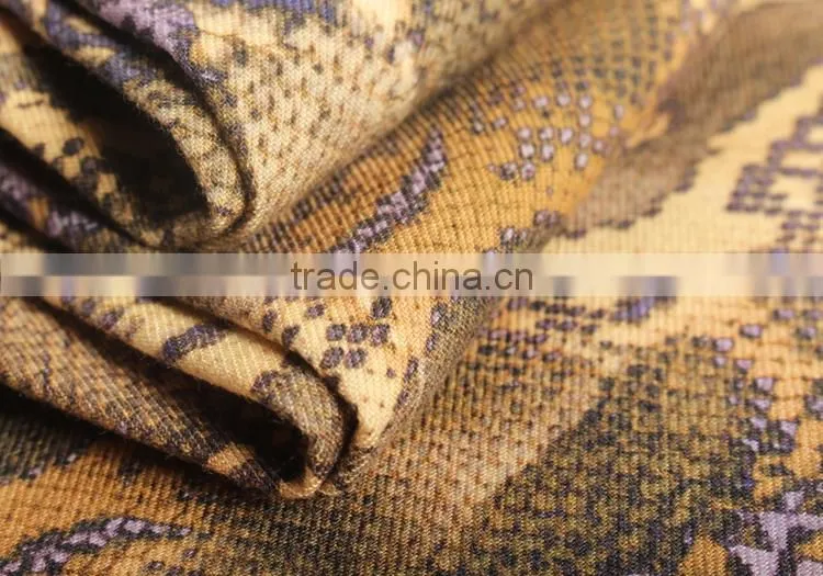 fashion dress digital printed fabric textile 100% rayon challie fabric