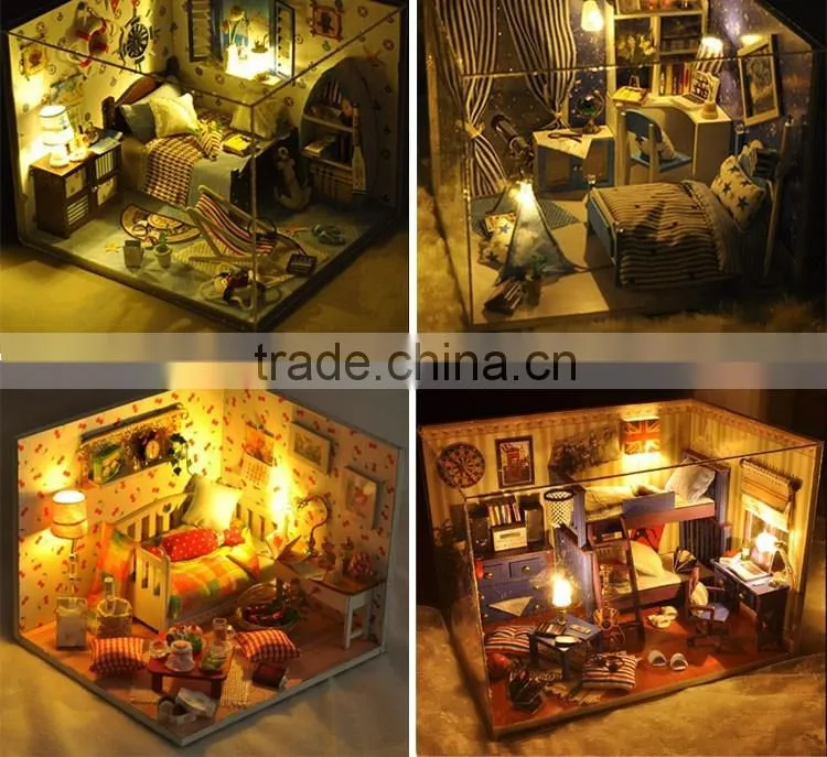 DO it Yourself Toy LED Mini Wooden House for Kids