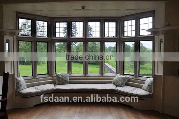 Elegant aluminum bay windows
