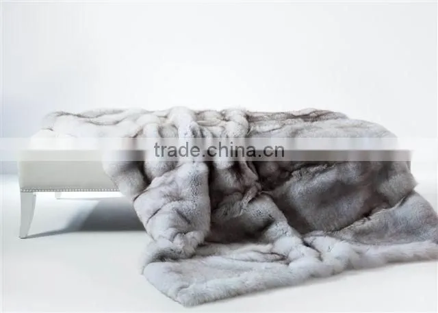 wholesale Genuine fox fur blanket with pillows from China