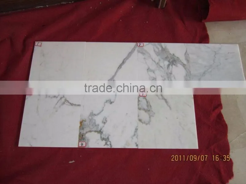 Calcutta gold marble slab