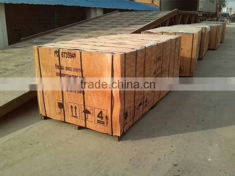 Anti-slippery film faced plywood