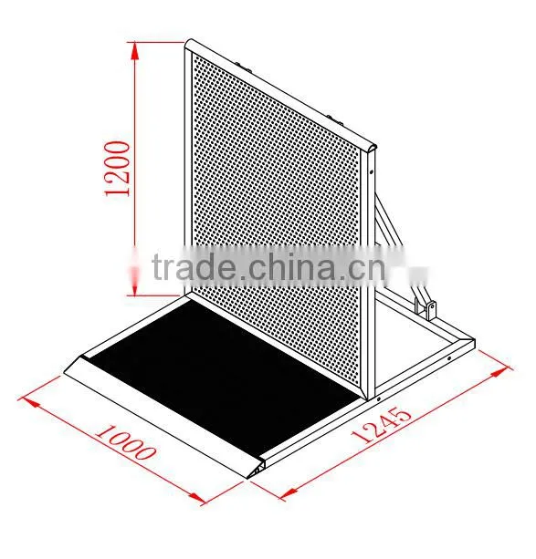 aluminum crowd control barrier with footboard