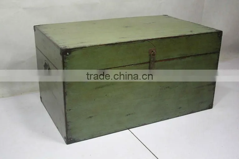 Chinese Antique Red Suitcase