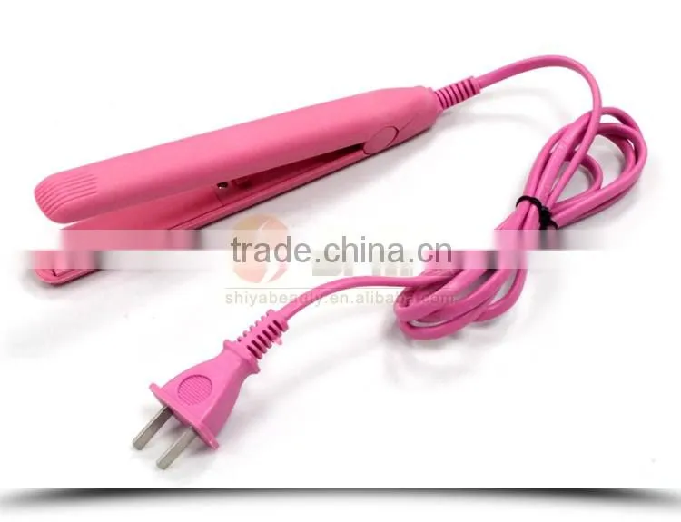 Multifunctional 2 in 1 flat iron do usb powered hair straightener,mini hair straightener with teeth and good quality SY-832