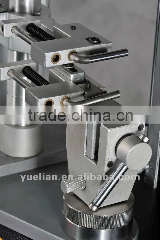 Universal Material Tester