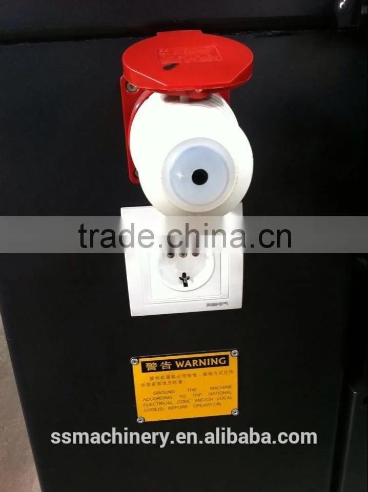 Variable pump 70T injection molding machine, oversea service available