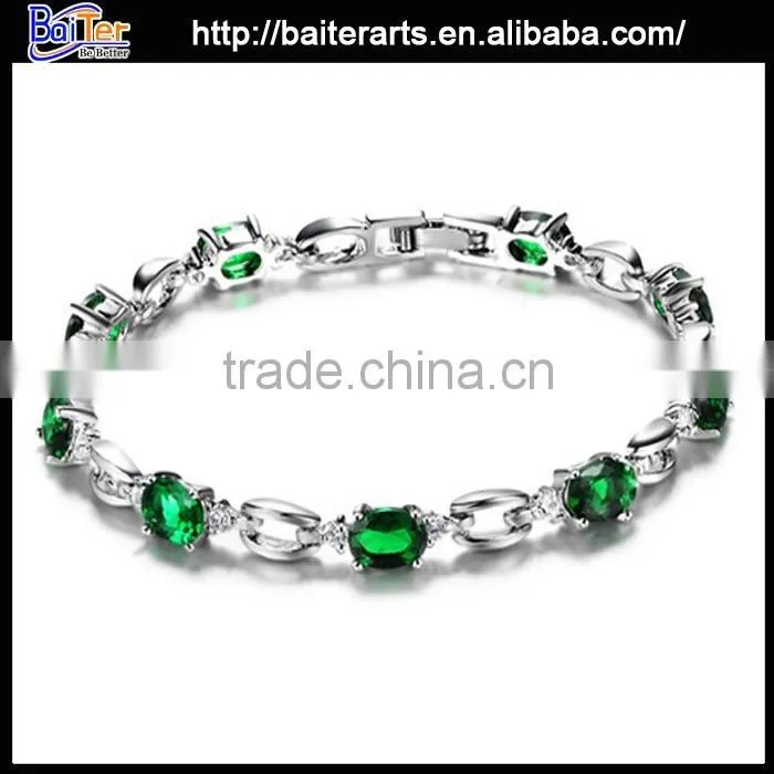 Custom Color Heart Shape Crystal Bangle Bracelet Cheap Pave Crystal Bracelet Wholesale