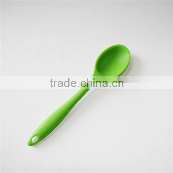 Colorful food silicone rubber kitchen utensils